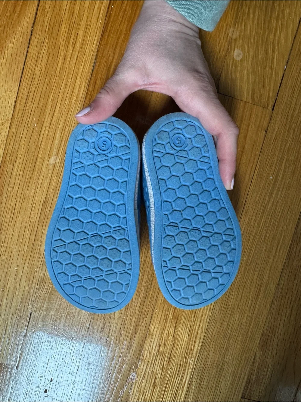 Blue Cat & Jack Toddler Slip-On Clogs